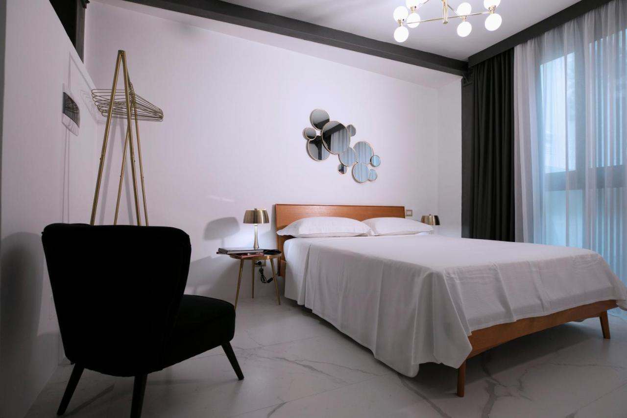 Azzoli Trapani - Apartments&Skypool - Adults Only Exterior photo