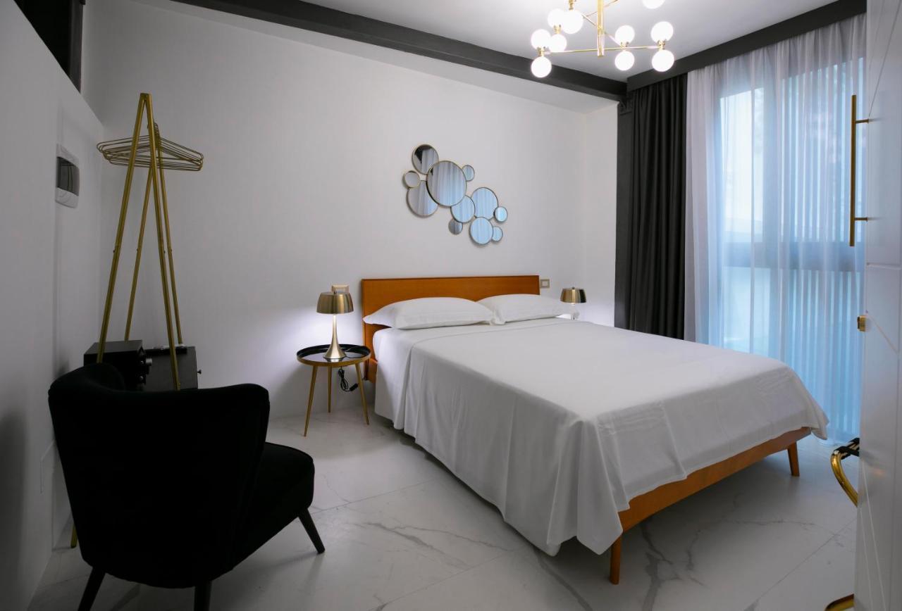 Azzoli Trapani - Apartments&Skypool - Adults Only Exterior photo