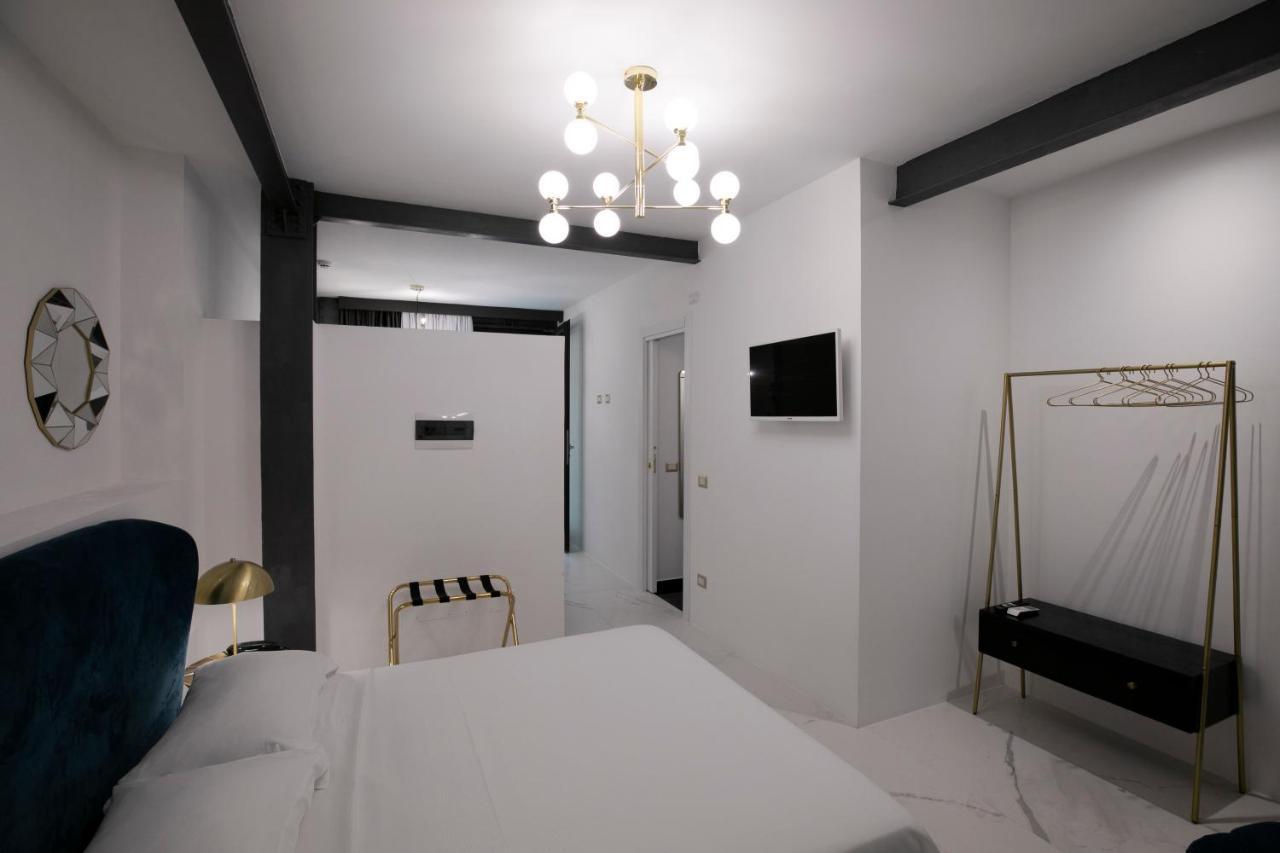 Azzoli Trapani - Apartments&Skypool - Adults Only Exterior photo